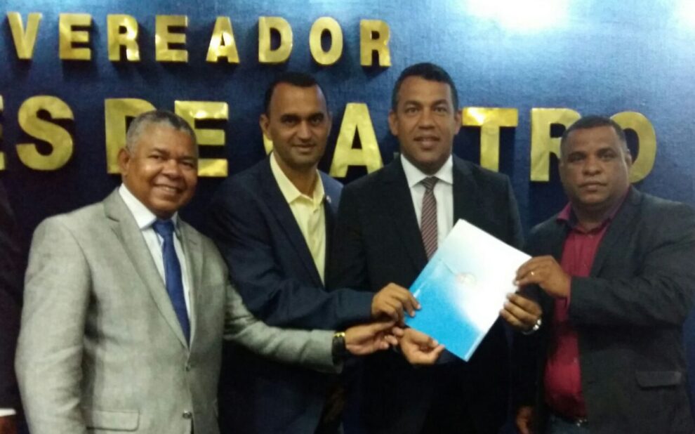 WhatsApp Image 2017-04-10 at 21.22.22 (1)