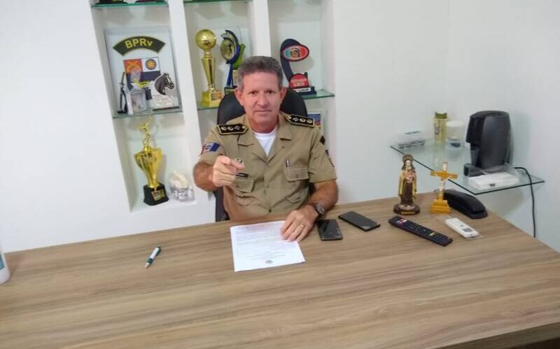 PRESIDENTE-DA-ASSOMAL-DEFENDE-MILITARES-SEM-FARDA-0033420300-md FONTE: GAZETA DE ALAGOAS